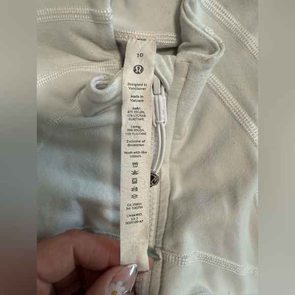 Lululemon Define Jacket Size Women’s 10 White Sporty Casual - Picture 3 of 6
